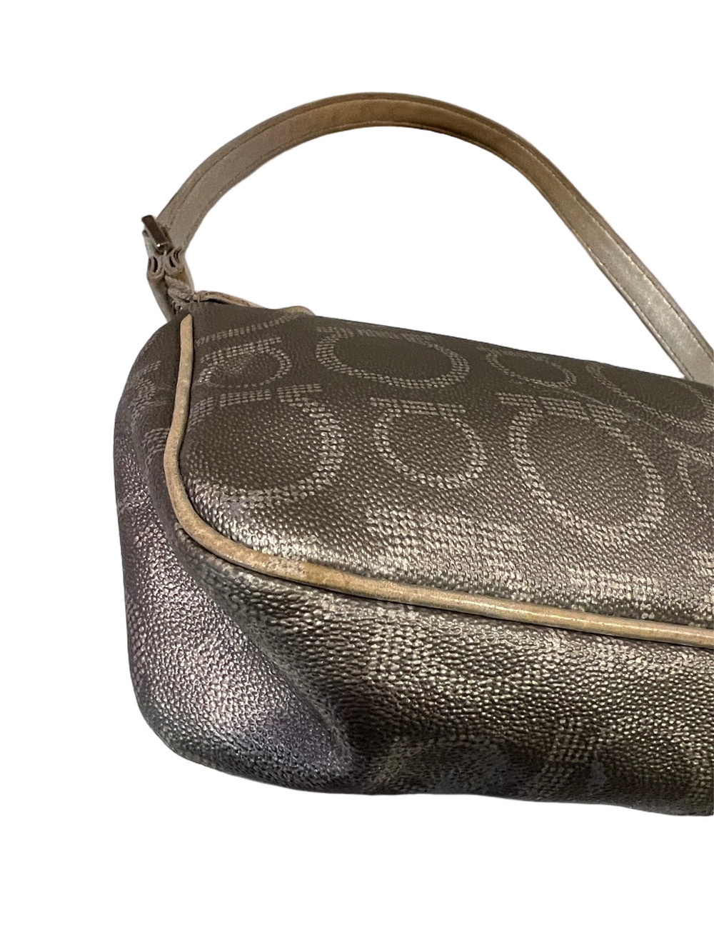 Salvatore Ferragamo Metallic Silver Gancini Shoulder Bag - Picture 11 of 13